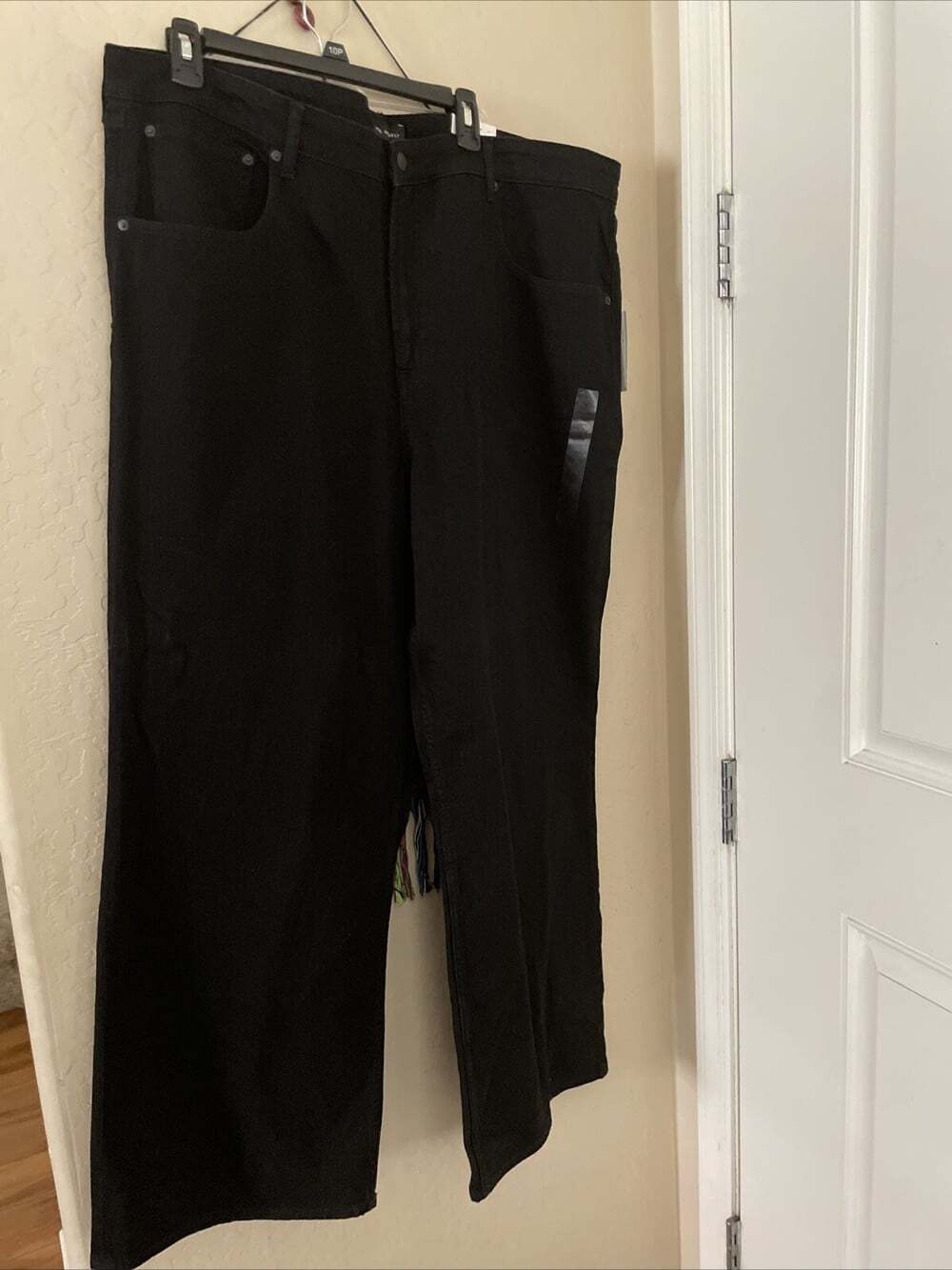 ⚫️ Free Assembly NWT Women’s 24 The Full Wide Straight Black Denim Jeans